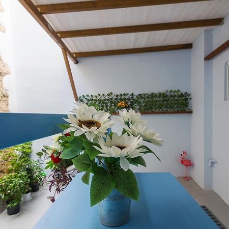 Wonderful Renovated Apartment With Private Patio Athènes Extérieur photo